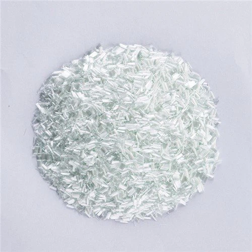 Rezanje svilenih stakloplastika